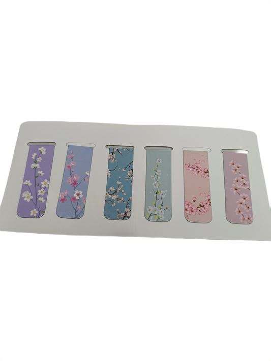 Marcapáginas imán de flores 1