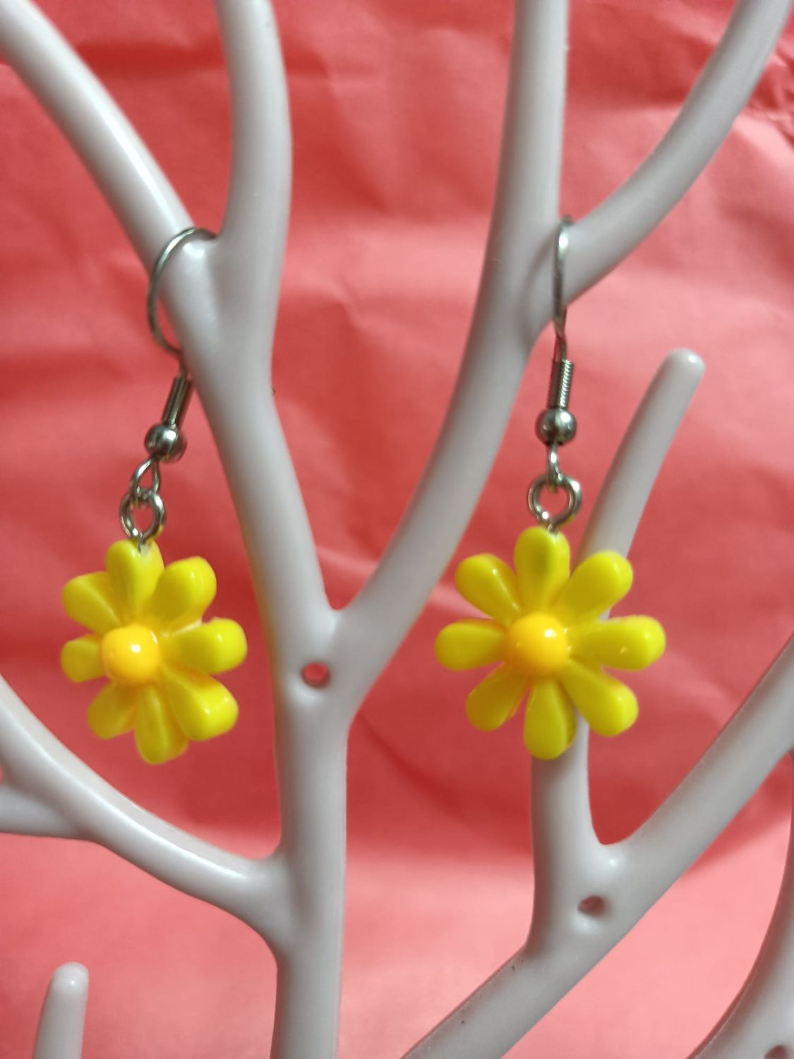 Pendientes de flor amarilla