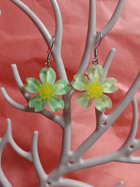 Pendientes Flor de sakura verde
