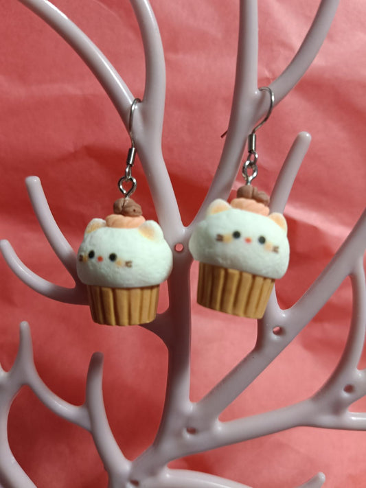 Pendientes madalena gato blanco