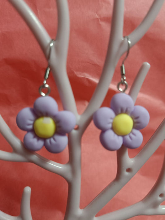 Pendientes flor morada